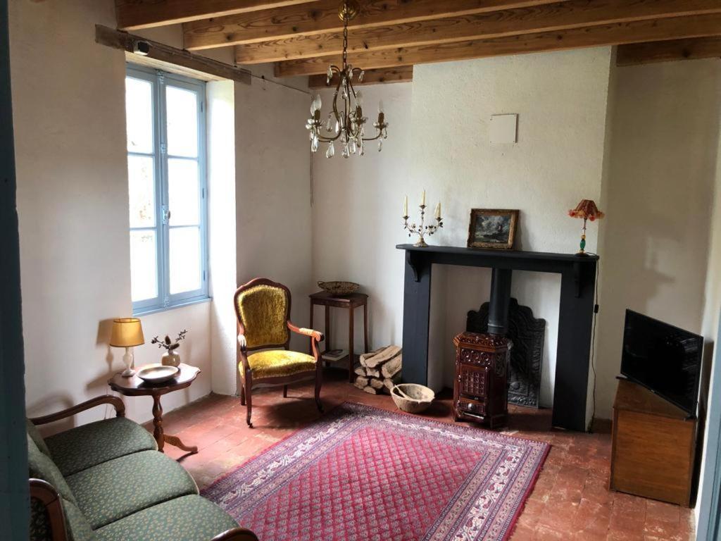 Le Tarde - Crecerelle Villa Saint-Desire Exterior photo